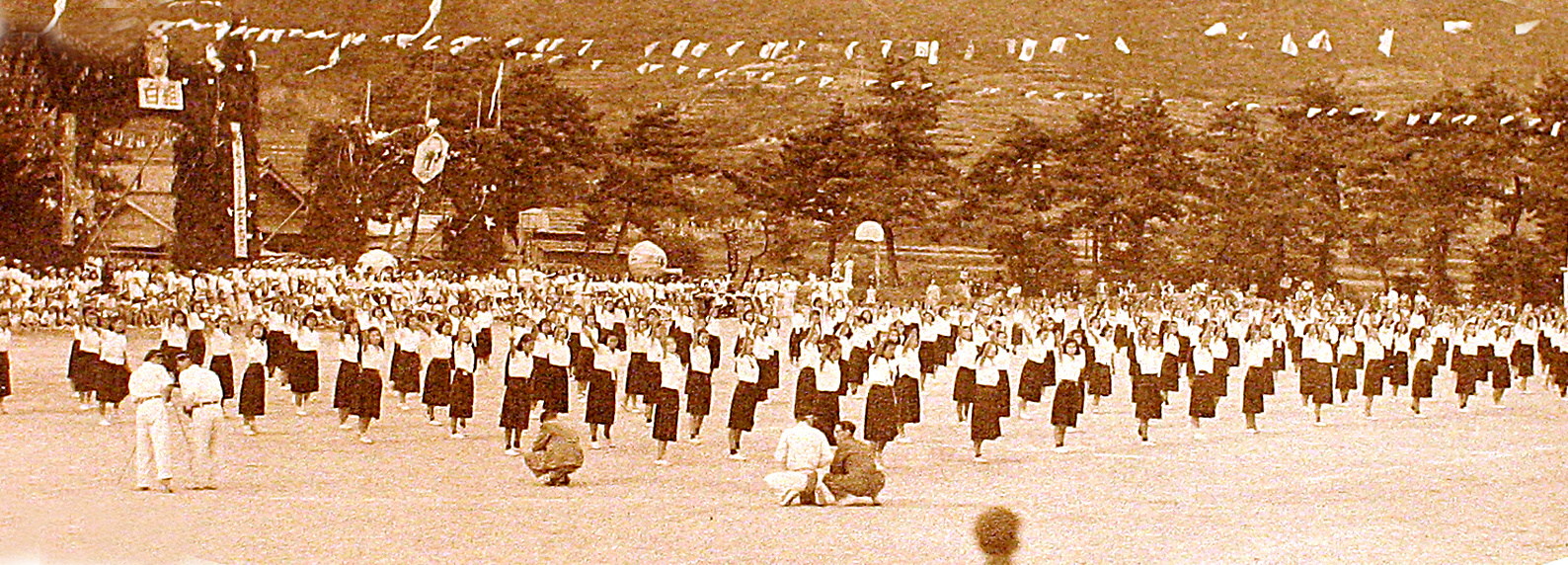 1952.jpg